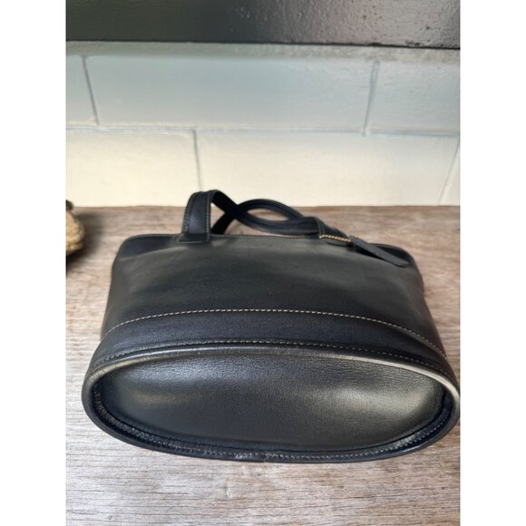 Vintage Mini Coach 9301 in Black Small - Picture 6 of 12